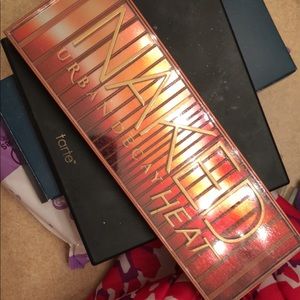 Naked heat palette